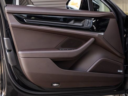Certified 2026 Porsche Panamera 4 AWD/4WD image 19