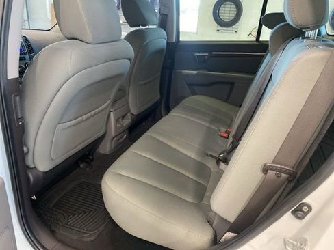 Used 2010 Hyundai Santa Fe GLS image 26