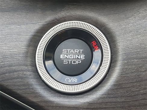 Used 2021 Jeep Grand Cherokee L Limited w/ Trailer Tow Group (B) image 38