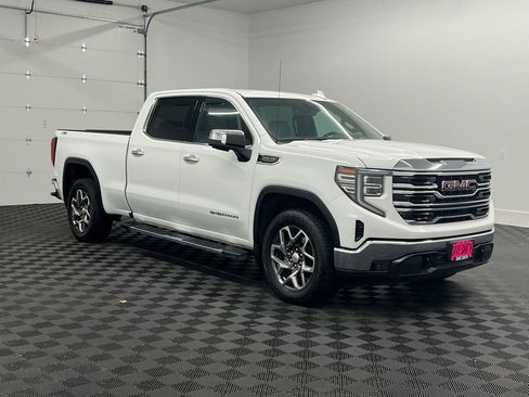 Used 2024 GMC Sierra 1500 SLT image 6