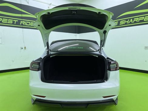Used 2021 Tesla Model 3 Performance AWD/4WD image 9