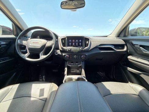 Used 2023 GMC Terrain AT4 AWD/4WD image 12