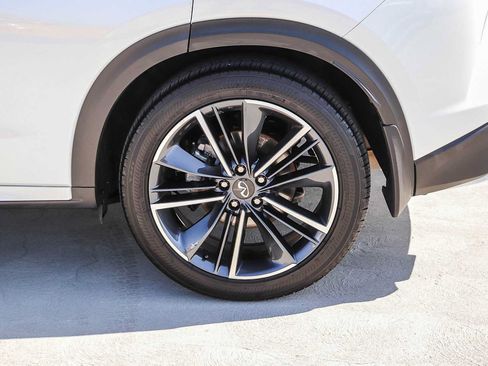 Used 2025 INFINITI QX50 Sport AWD/4WD image 12