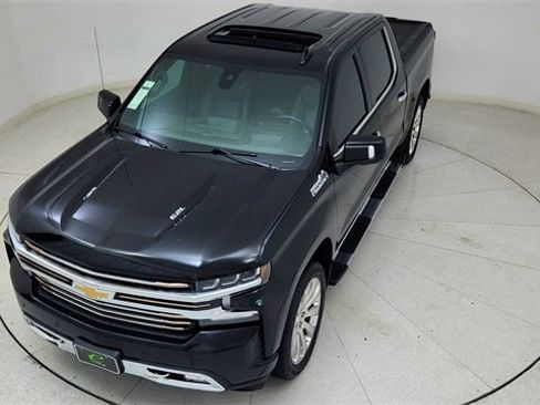 Used 2021 Chevrolet Silverado 1500 High Country w/ Technology Package image 80