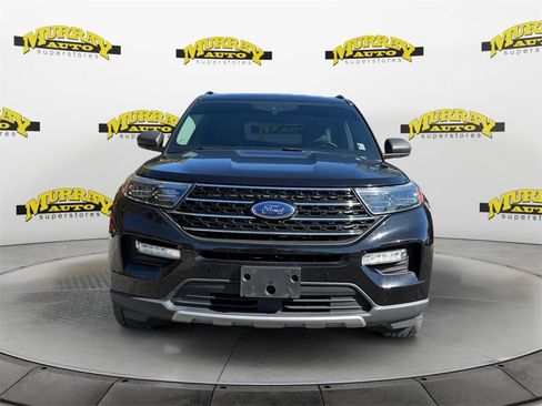 Used 2020 Ford Explorer XLT w/ Equipment Group 202A image 8