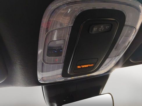 Used 2025 Hyundai Elantra Sport image 30