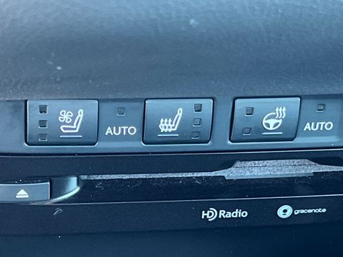 Used 2021 Lexus ES 350 F Sport w/ Accessory Package FWD image 30