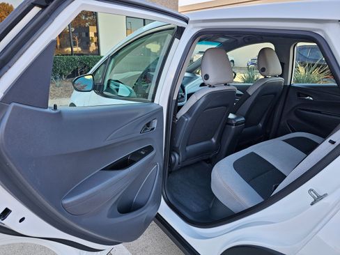 Used 2020 Chevrolet Bolt LT w/ Driver Confidence II Package image 16