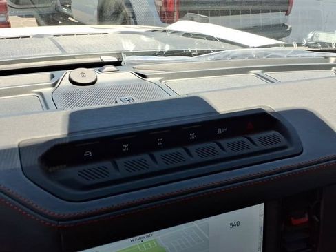 New 2026 Ford Bronco Raptor AWD/4WD image 15