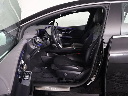 Used 2023 Mercedes-Benz EQE 500 4MATIC Sedan w/ Exclusive Trim Package image 29