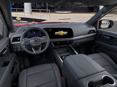 New 2026 Chevrolet Suburban RST w/ RST Capability Package AWD/4WD image 15