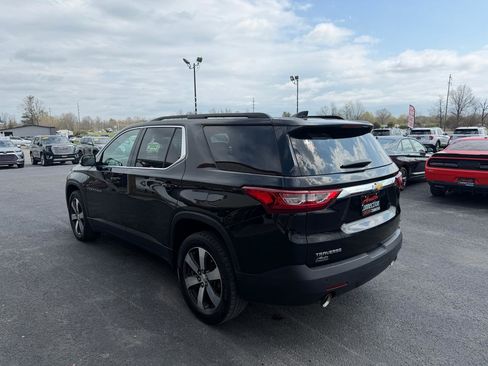 Used 2019 Chevrolet Traverse LT w/ LT Premium Package image 8