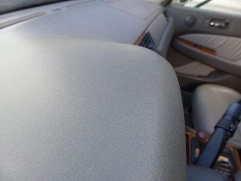 Used 2004 Acura RL image 21