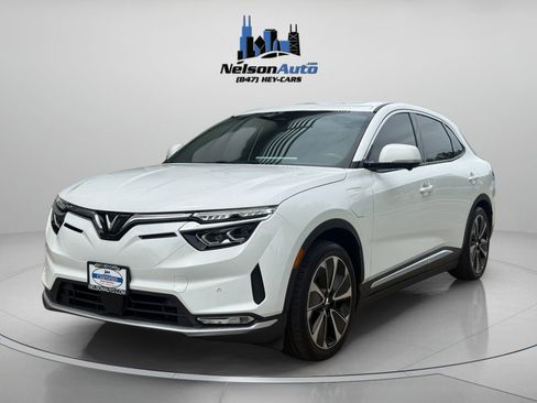 Used 2023 VinFast VF 8 Plus AWD/4WD image 9