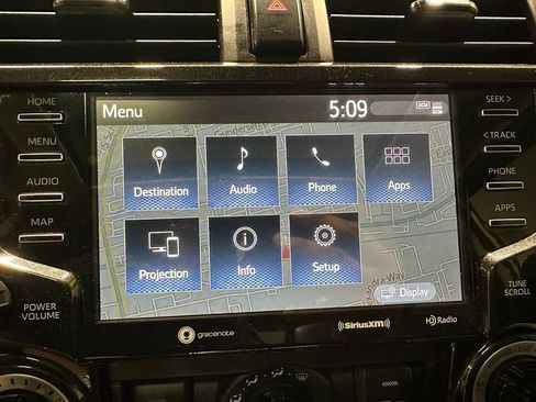 Used 2023 Toyota 4Runner TRD Off-Road Premium w/ Off Road Premium Plus Package AWD/4WD image 31