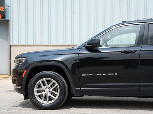 Used 2021 Jeep Grand Cherokee L Laredo w/ Luxury Tech Group I AWD/4WD image 7