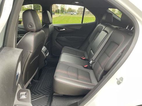 Used 2022 Chevrolet Equinox RS AWD/4WD image 10