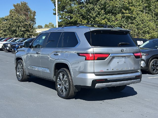 Used 2025 Toyota Sequoia Capstone AWD/4WD image 6