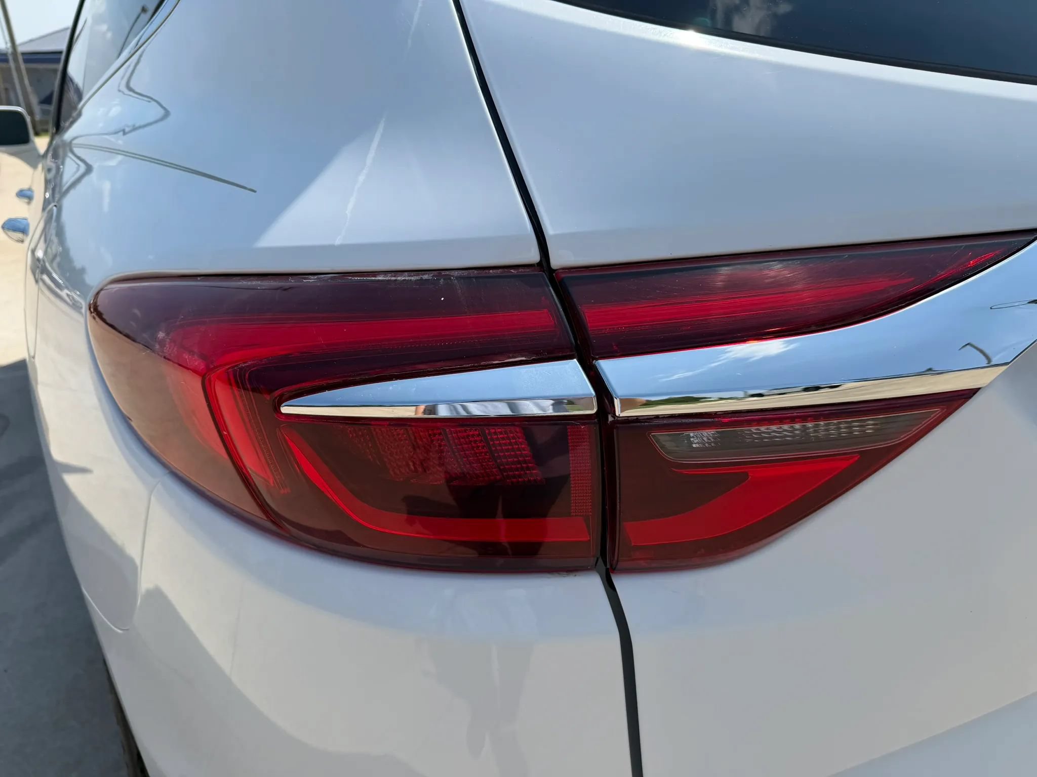 Used 2019 Buick Enclave Essence FWD image 72
