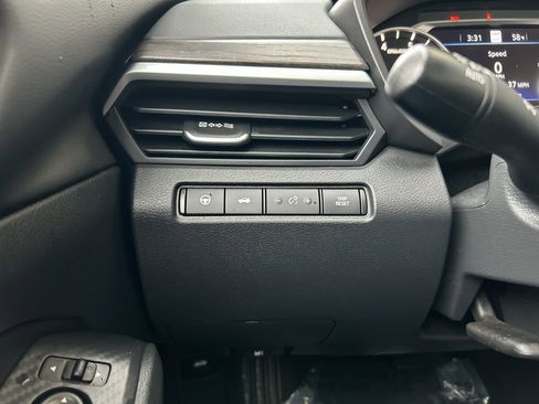 Used 2024 Nissan Altima 2.5 SV w/ SV Premium Package image 26