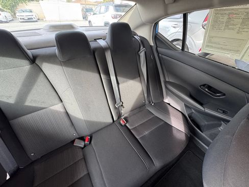 Used 2025 Nissan Sentra SV FWD image 36