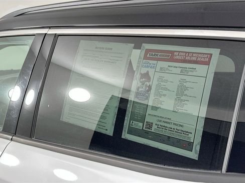 Certified 2024 Jeep Compass Limited AWD/4WD image 15