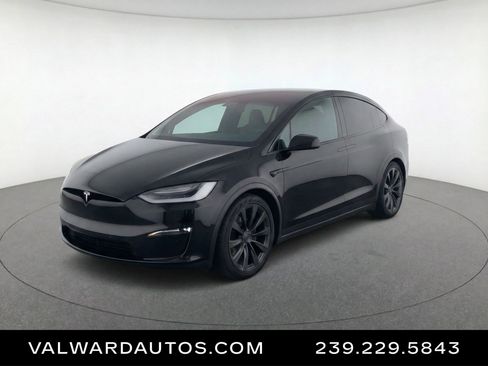 Used 2022 Tesla Model X Plaid image 1