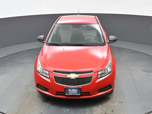 Used 2014 Chevrolet Cruze LS image 40