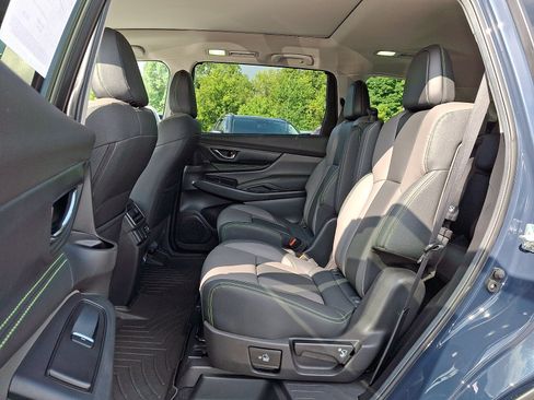 Used 2024 Subaru Ascent Onyx Edition AWD/4WD image 10