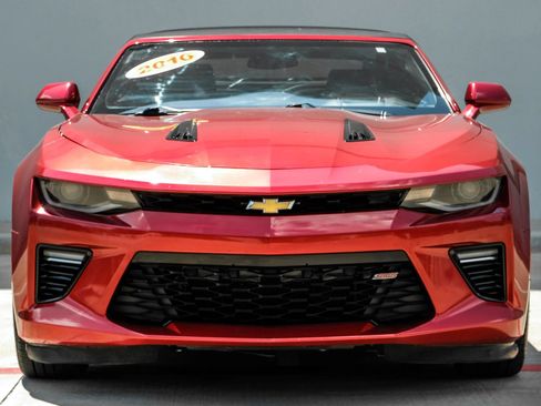 Used 2016 Chevrolet Camaro SS RWD image 6