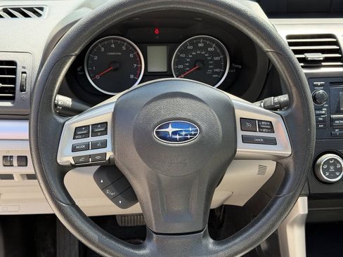 Used 2014 Subaru Forester 2.5i Premium w/ All-Weather Package AWD/4WD image 15