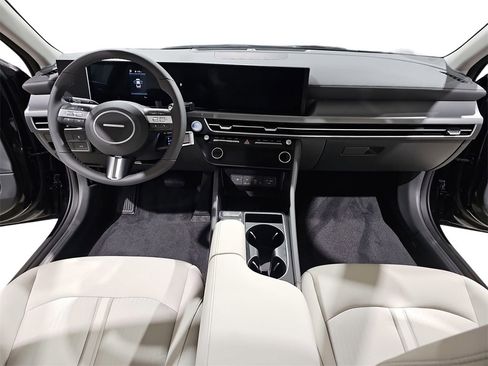 New 2026 Hyundai Sonata SEL image 9
