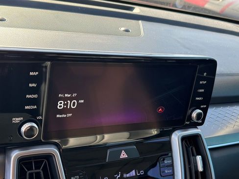 Used 2023 Kia Sorento S w/ Panoramic Sunroof Package FWD image 27