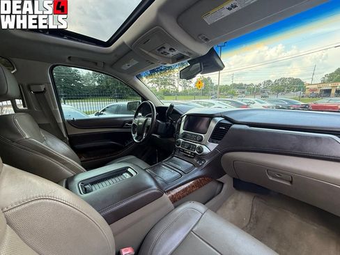 Used 2016 Chevrolet Suburban LTZ RWD image 33