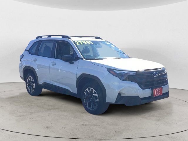 Used 2025 Subaru Forester AWD/4WD image 7