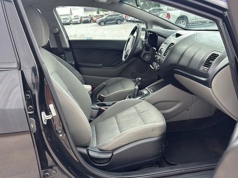 Used 2016 Kia Forte LX FWD image 14