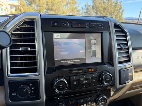 Used 2017 Ford F350 Lariat w/ Lariat Ultimate Package image 36