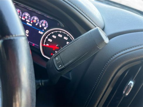 Used 2022 Chevrolet Silverado 1500 High Country image 17