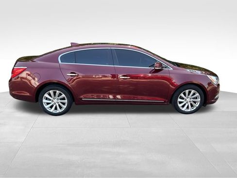 Used 2016 Buick LaCrosse Leather w/ Experience Buick Package FWD image 3
