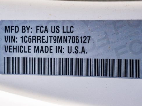 Used 2021 RAM 1500 Laramie w/ Sport Appearance Package image 27