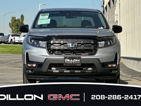 Used 2024 Honda Ridgeline Sport image 9