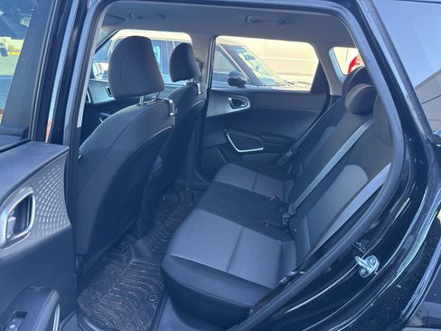 Certified 2024 Kia Soul LX w/ Option Group 015 image 7