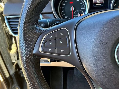 Used 2016 Mercedes-Benz GLE 350 w/ Premium Package image 10