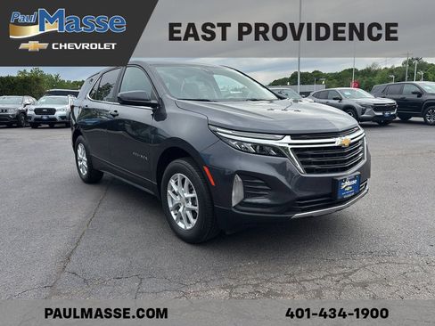 Used 2023 Chevrolet Equinox LT AWD/4WD image 3