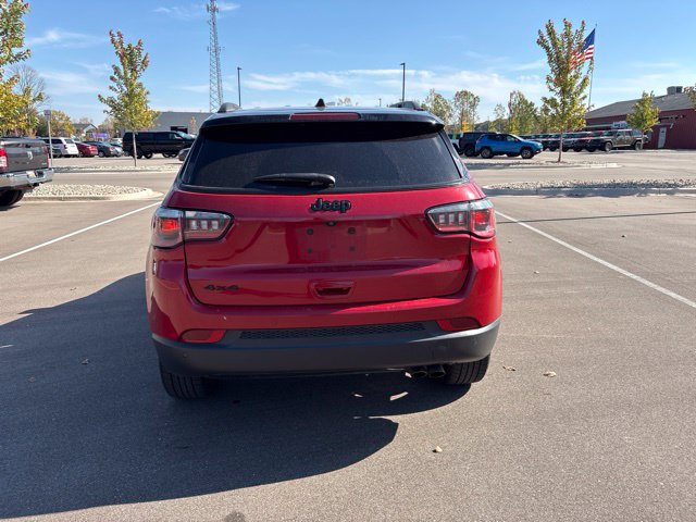 Used 2019 Jeep Compass Altitude AWD/4WD image 3