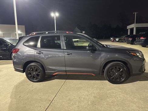 Used 2024 Subaru Forester Sport image 2