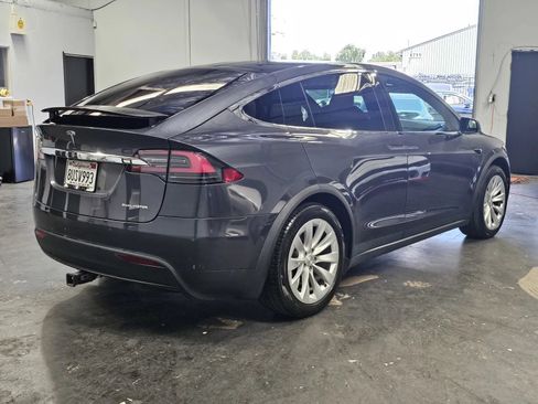 Used 2021 Tesla Model X Long Range AWD/4WD image 4