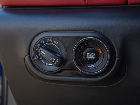 Certified 2022 Maserati Levante Modena S image 25