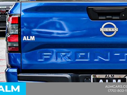 Used 2024 Nissan Frontier SL w/ Technology Package RWD image 13