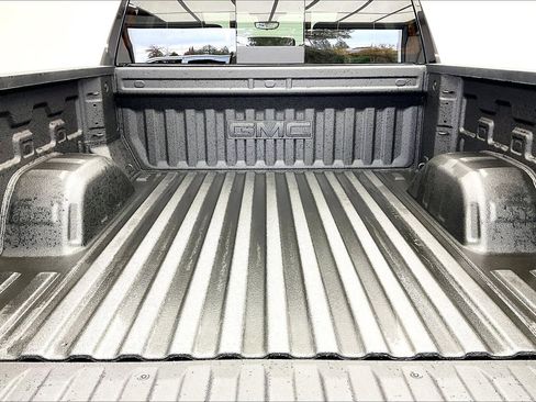 New 2026 GMC Sierra 1500 AT4X image 11